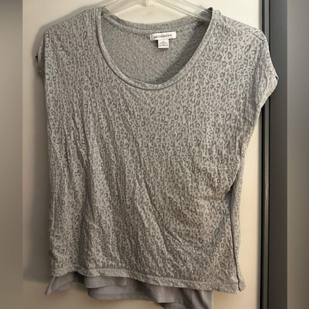 Liz Claiborne Large Top Gray L shirt attached Cami animal print